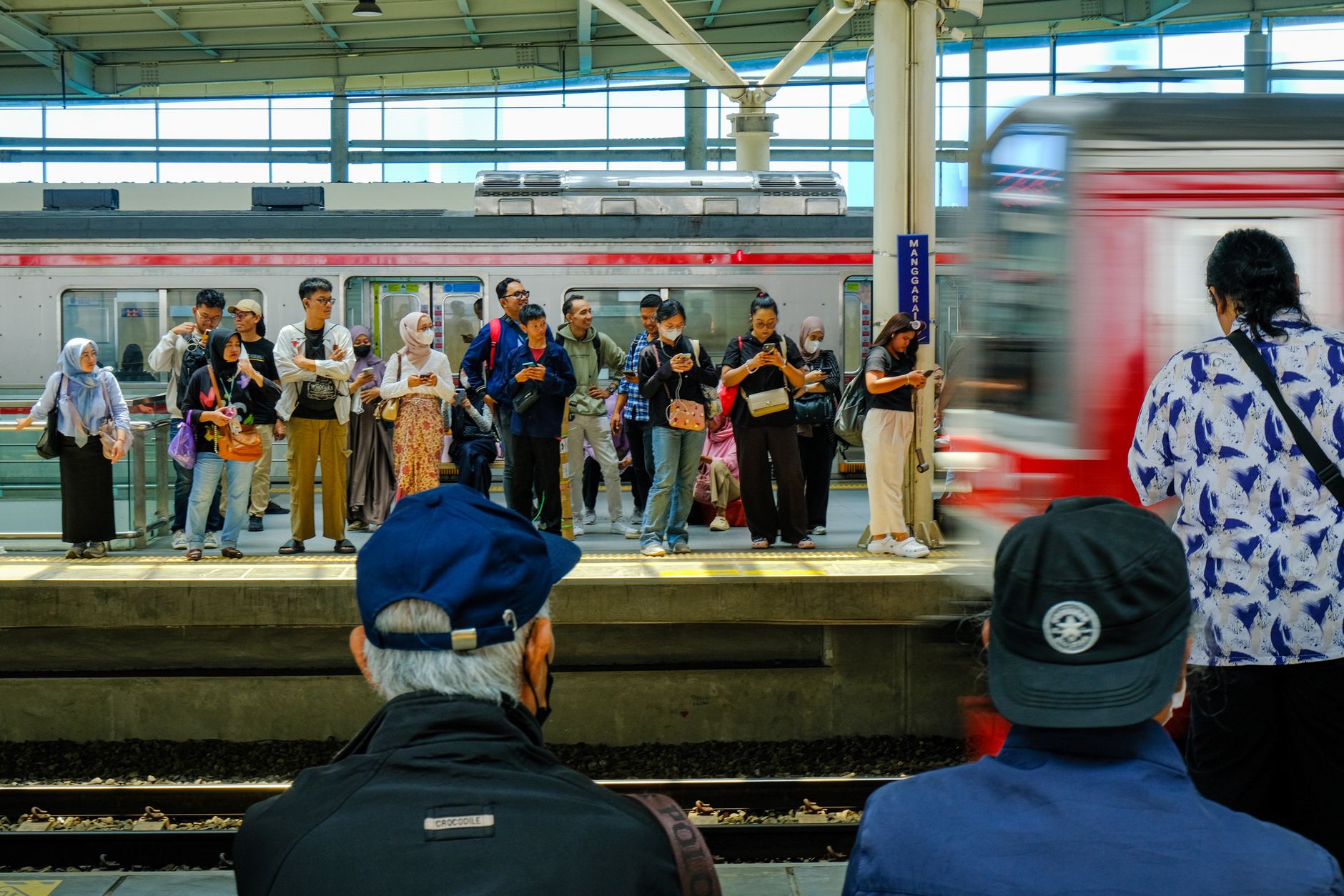 Stasiun Bekasi: Layanan Kereta Baru dan Dampaknya pada Mobilitas