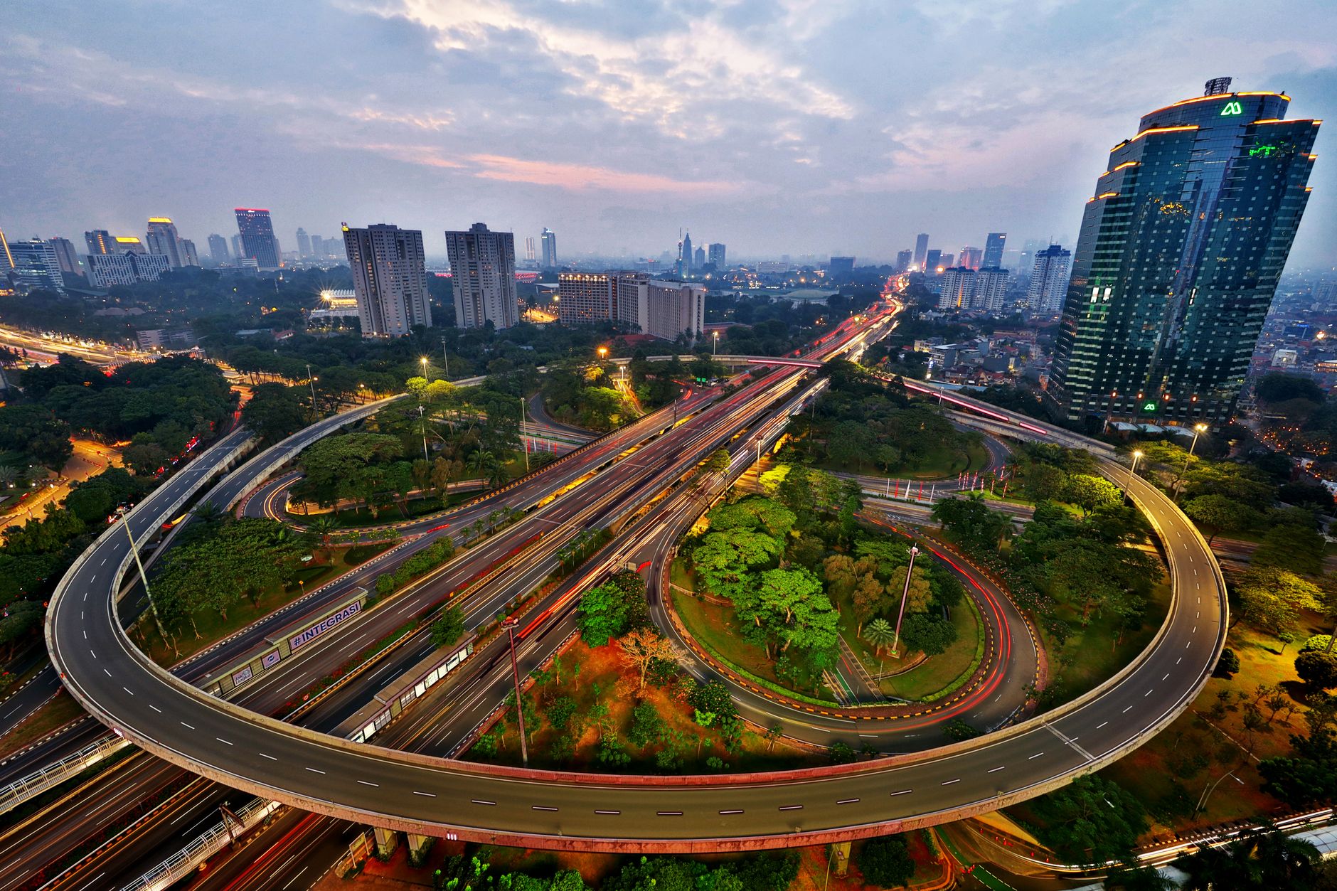 Jarak tempuh Bekasi ke Bogor sekitar 2-3 jam tergantung kondisi lalu lintas